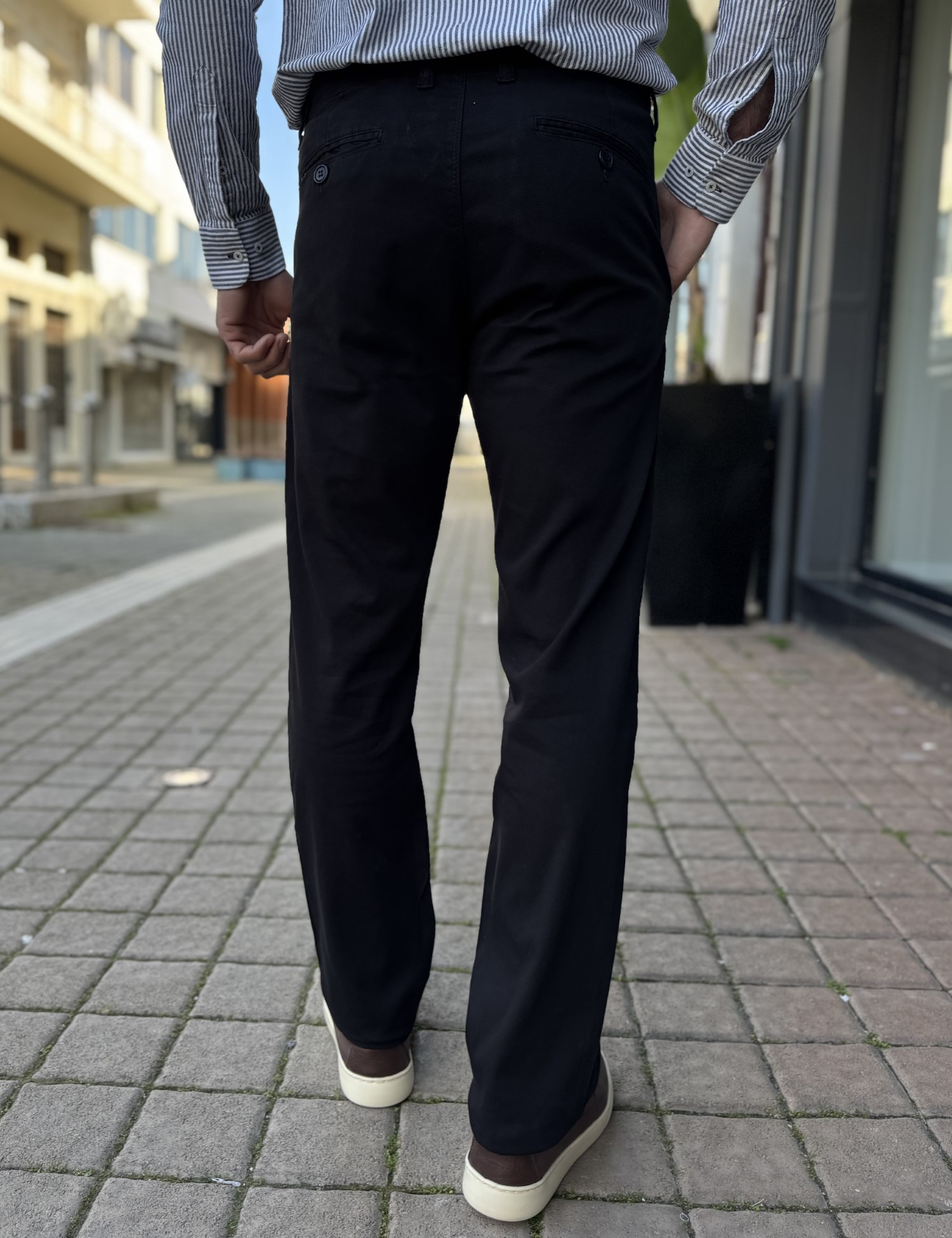 Ανδρικό μαύρο παντελόνι υφασμάτινο Chinos Regular 2517 φωτογραφία